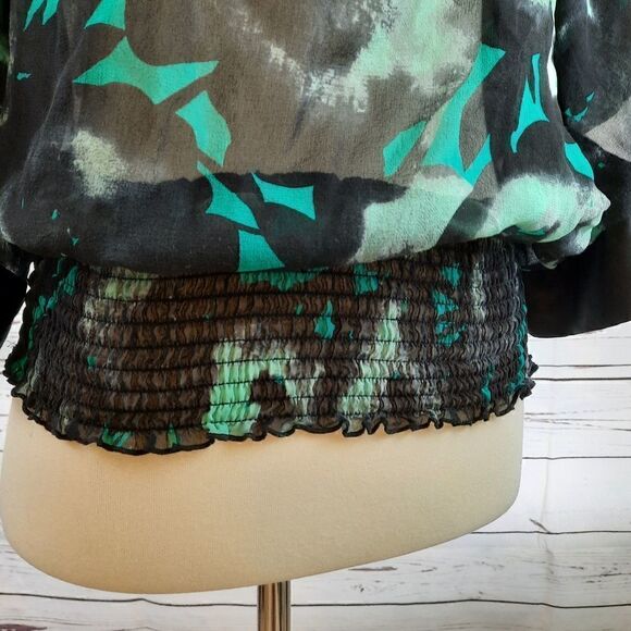 2/$20 EXPRESS Flowy Silk Blouse - Picture 5 of 10